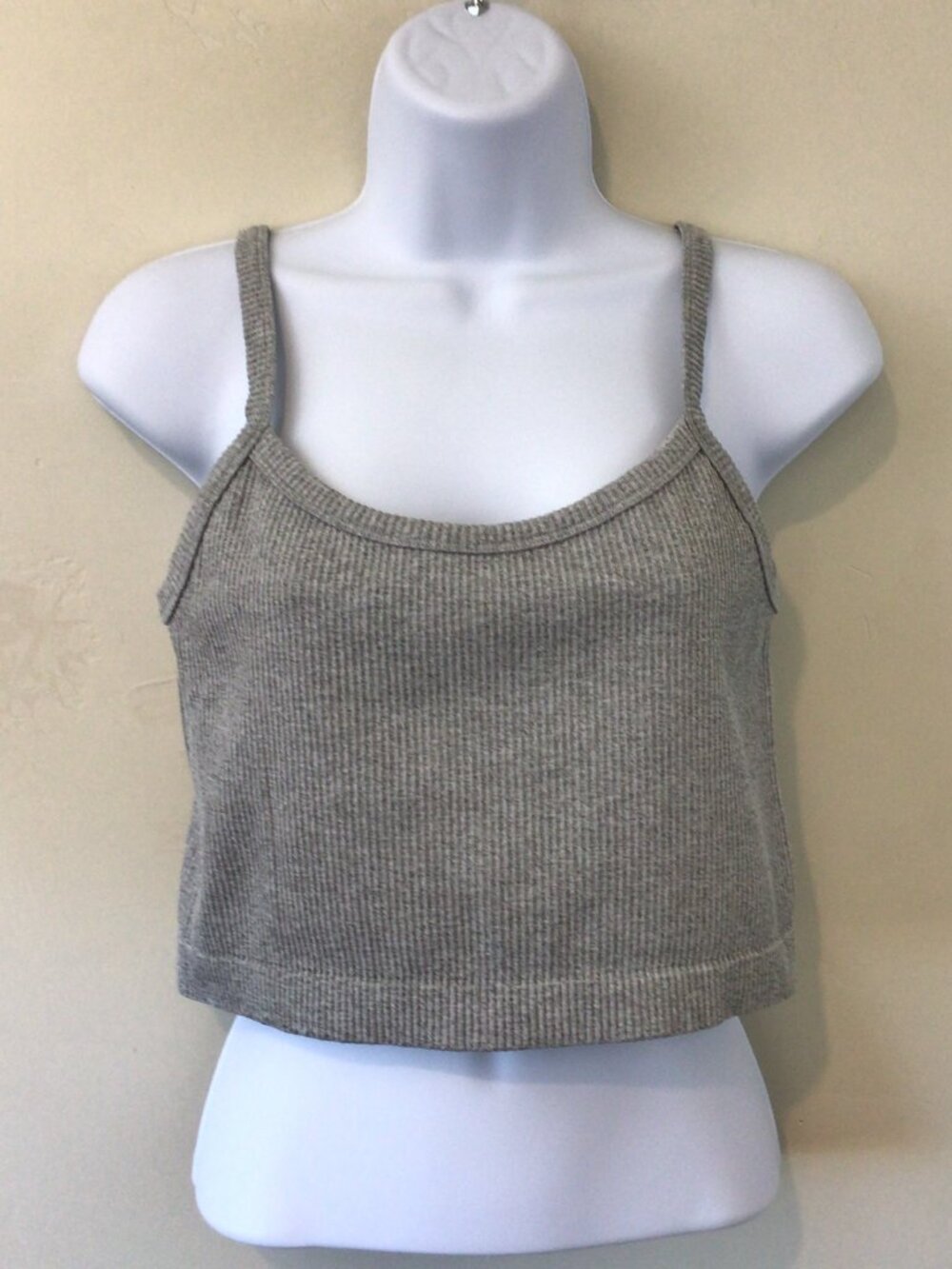 Forever 21 Gray Ribbed Cropped Thin Strap Tank Top Size L
